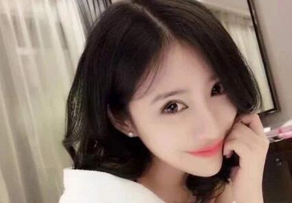 和女生主动聊天说啥?才能吸引到她 和女生主动聊天说啥?才能吸引到她第4张